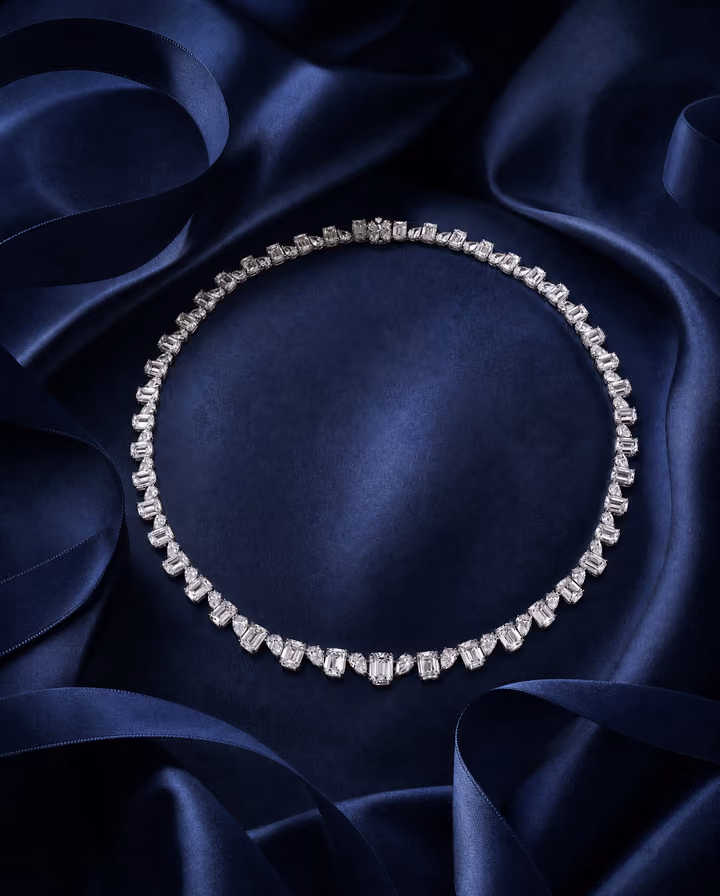 Satin Jewelry Macro