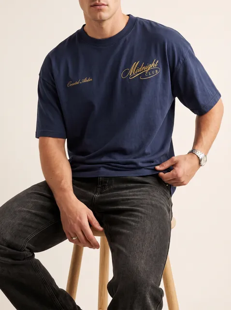 Menswear T-shirt Editorial